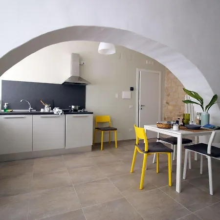 Albertario 아쿠아비바 델레 폰티